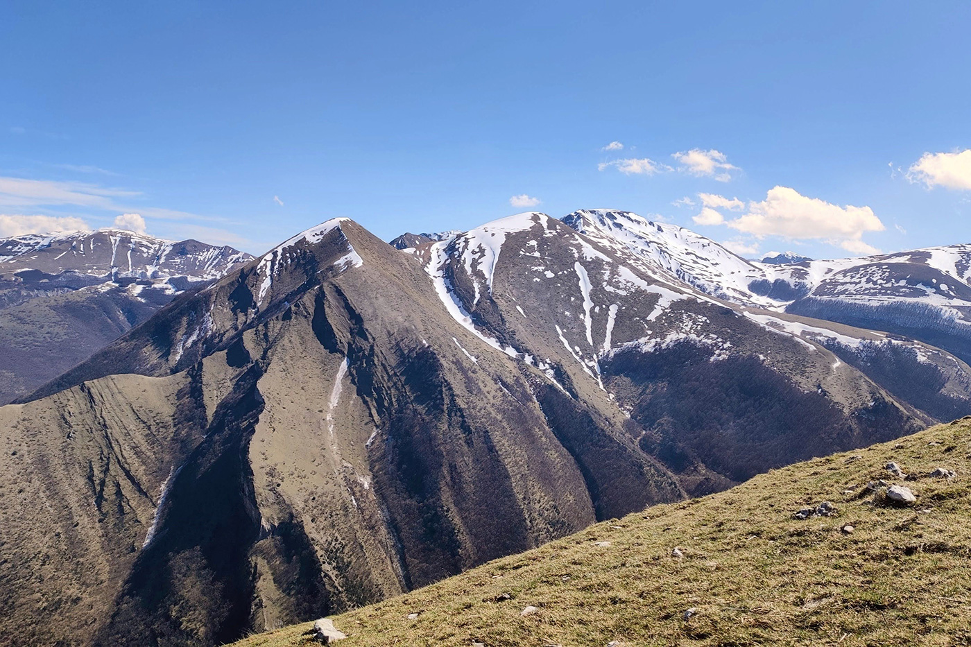 Panorami spettacolari dal Monte Val di Fibbia